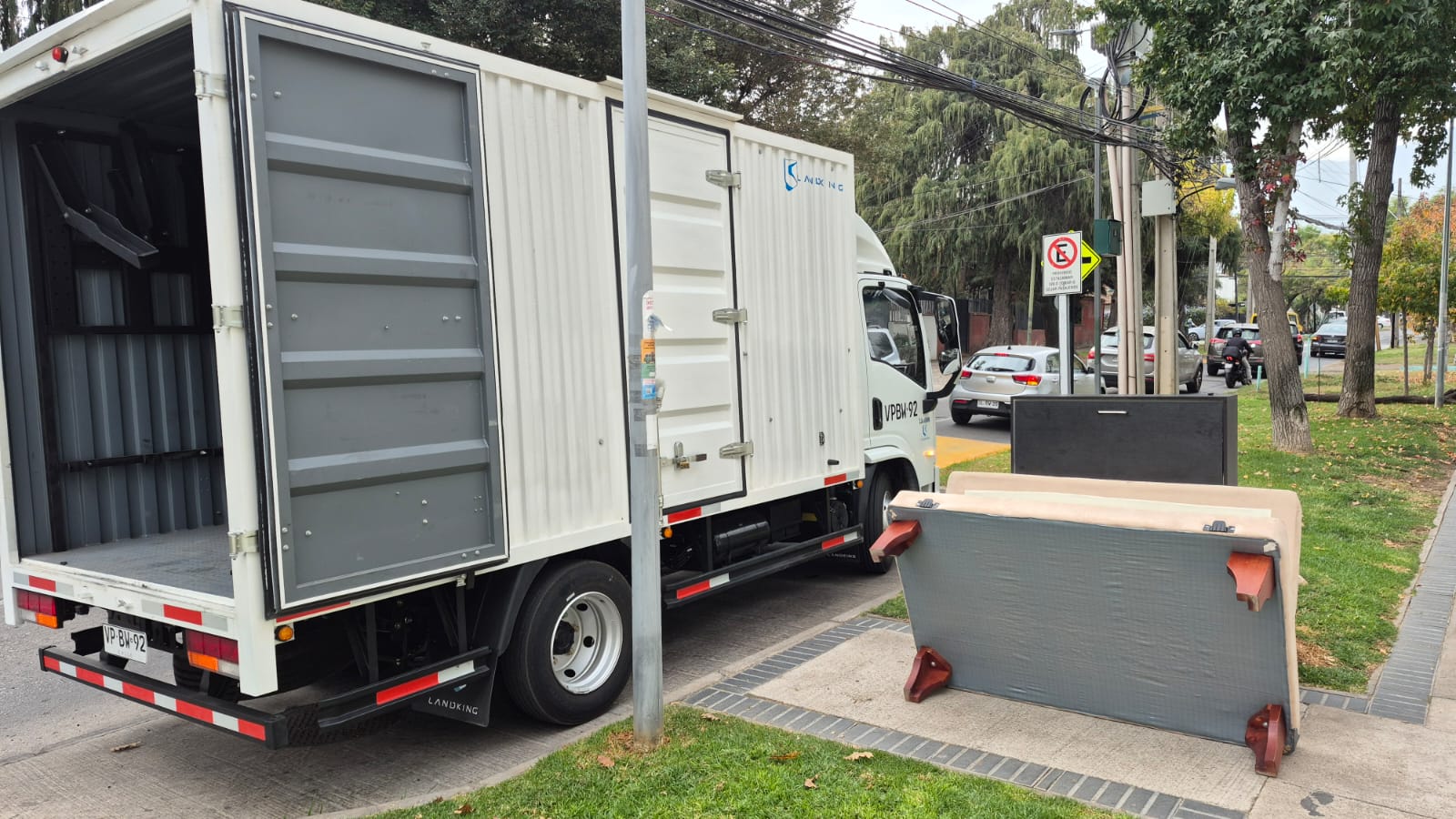 Servicio de retiro de muebles y electrodomésticos a domicilio en Santiago - RetiroYA